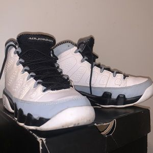 **SOLD** Air Jordan 9 Retro BG size 4y